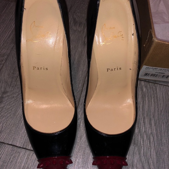 Christian Louboutin Geo Pump - Picture 4 of 7